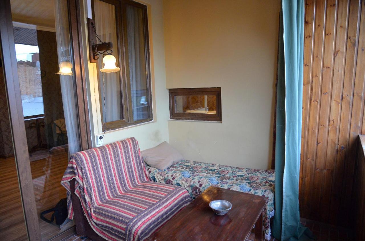 Natia'S Apartment On Dadiani St. Tiflis Exterior foto