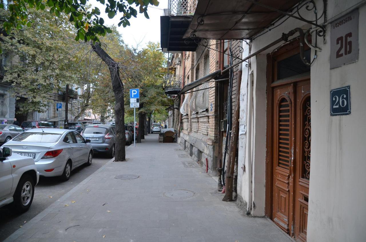 Natia'S Apartment On Dadiani St. Tiflis Exterior foto